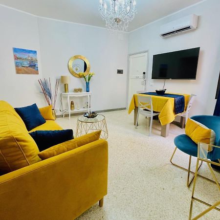 Trapani Centro Storico Apartment, Great Central Location! All New Furniture And Appliances! Bagian luar foto